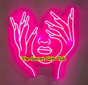 โลโก้ของ The Secret Club 