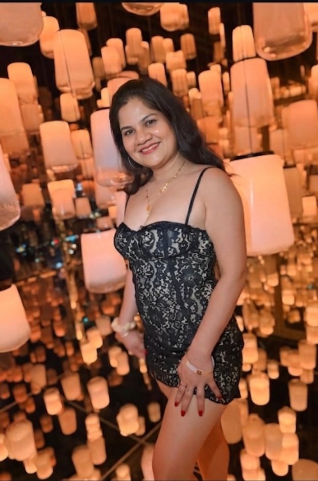 Photo 2 of 3 of Myngirl from Khlong Toei, Bangkok
