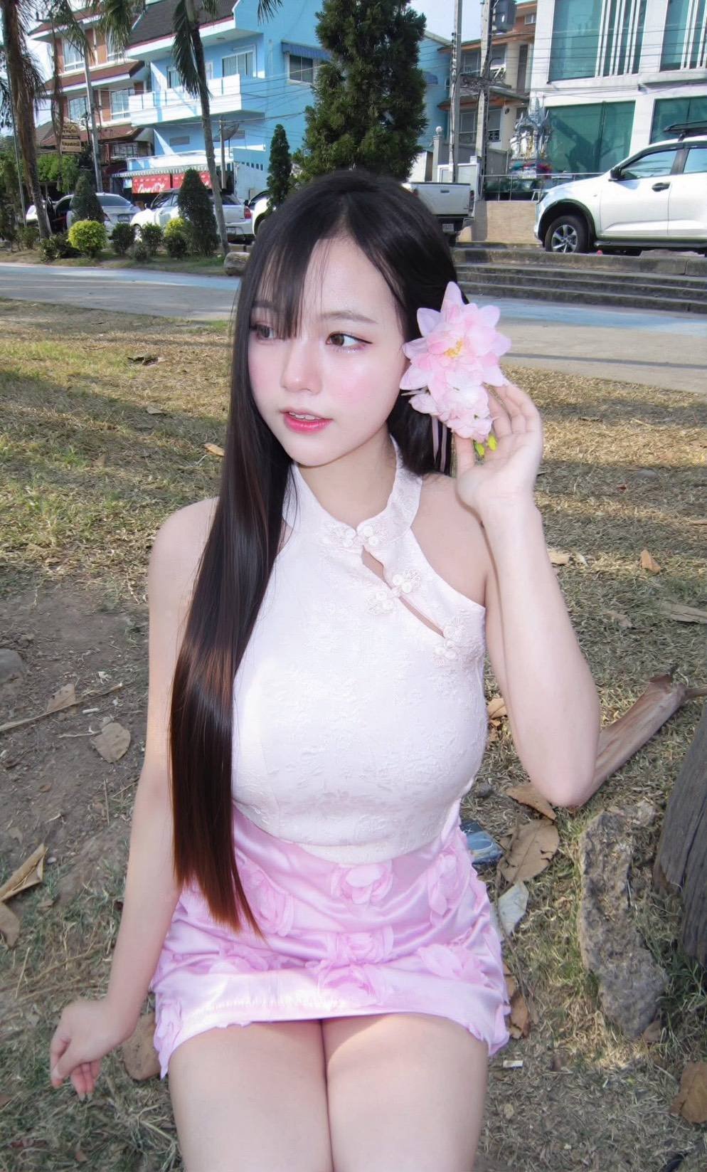 รูปที่ 2 จาก 5 ของ บีน่า จากเมืองนนทบุรี, นนทบุรี