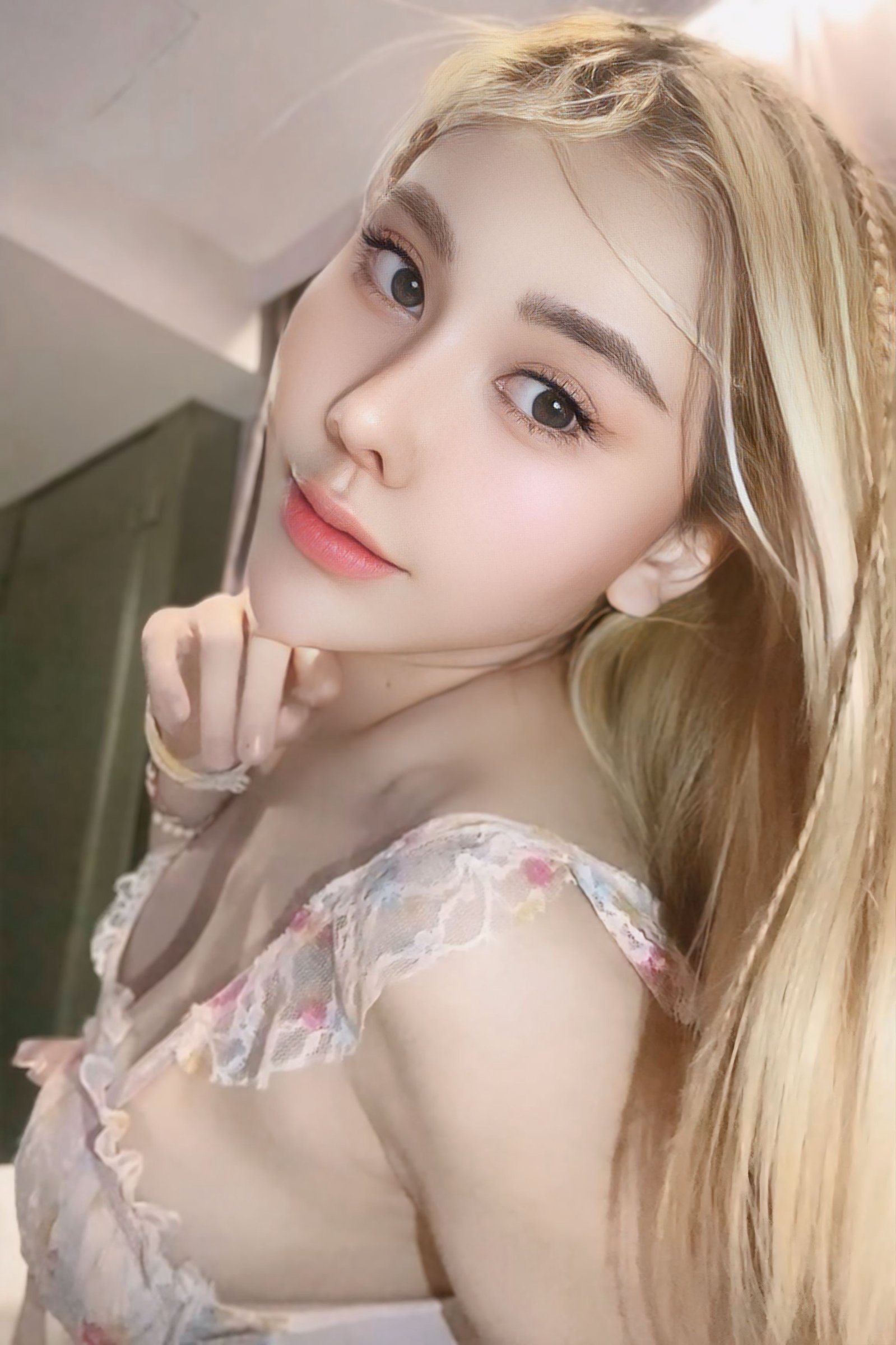 Photo 3 of 4 of Risa from Huai Khwang, Bangkok