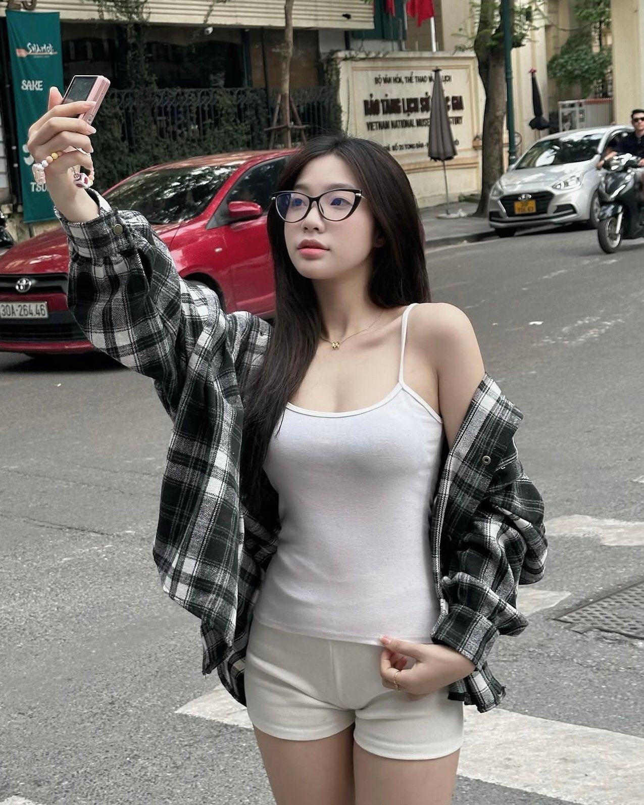 Photo 4 of 6 of แก้ม from Huai Khwang, Bangkok