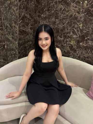 Profile photo of จูเน่ from Huai Khwang, Bangkok