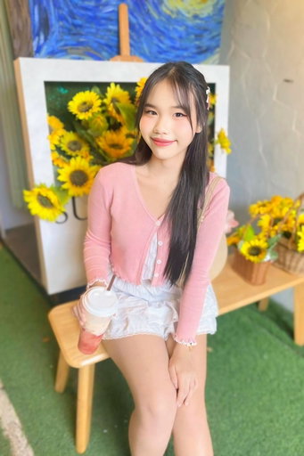Profile photo of Xingxing from Khlong Toei, Bangkok - Verified