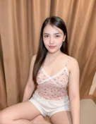 Photo 1 of 6 of เจนิส from Lat Phrao, Bangkok