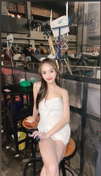 รูปที่ 3 จาก 3 ของ แพรไหม จากเมืองนนทบุรี, นนทบุรี