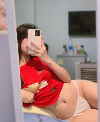 รูปโปรไฟล์ของ น้องเก้า❤️ สาย5 อ้อมน้อย จากพุทธมณฑล, นครปฐม
