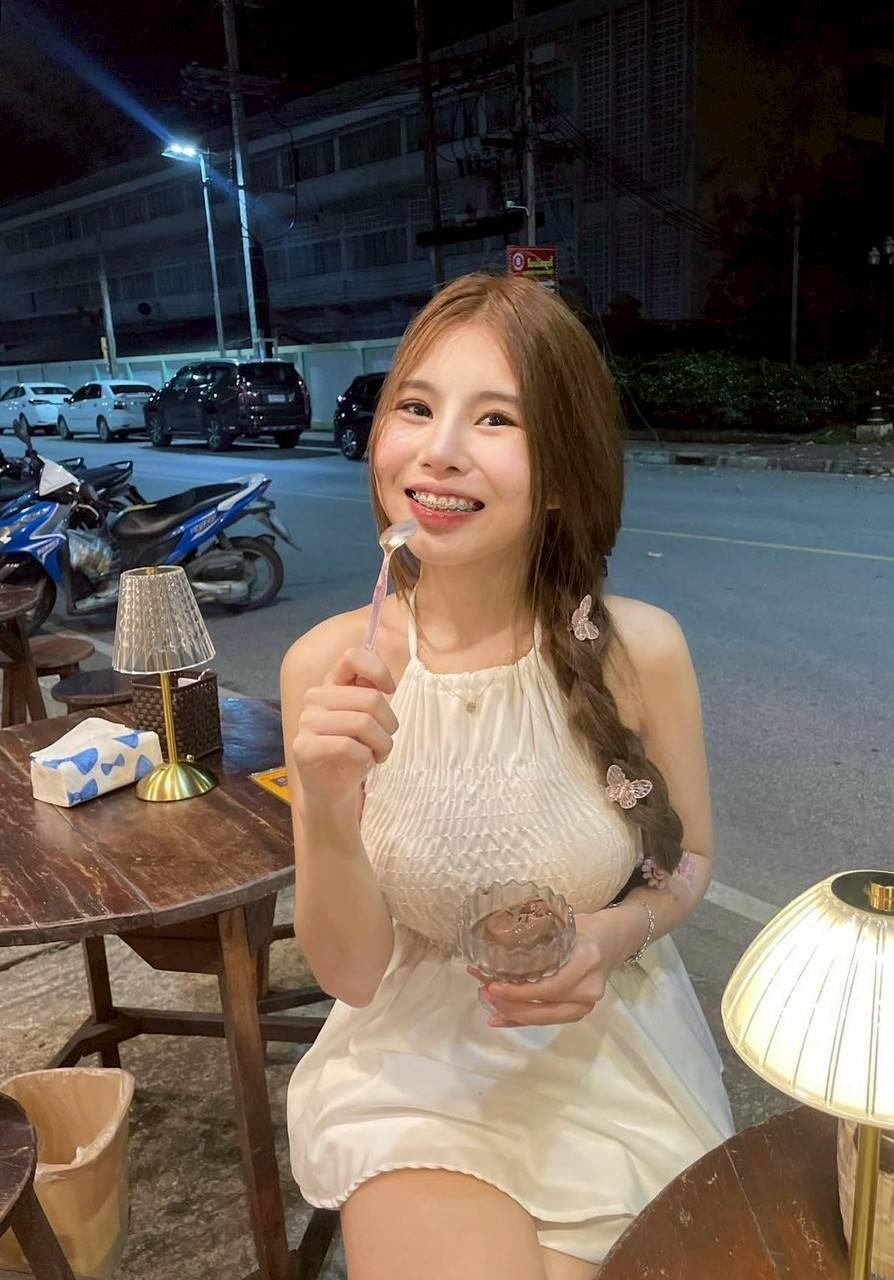 รูปที่ 4 จาก 4 ของ ฟองเบียร์ จากบางแค, กรุงเทพมหานคร