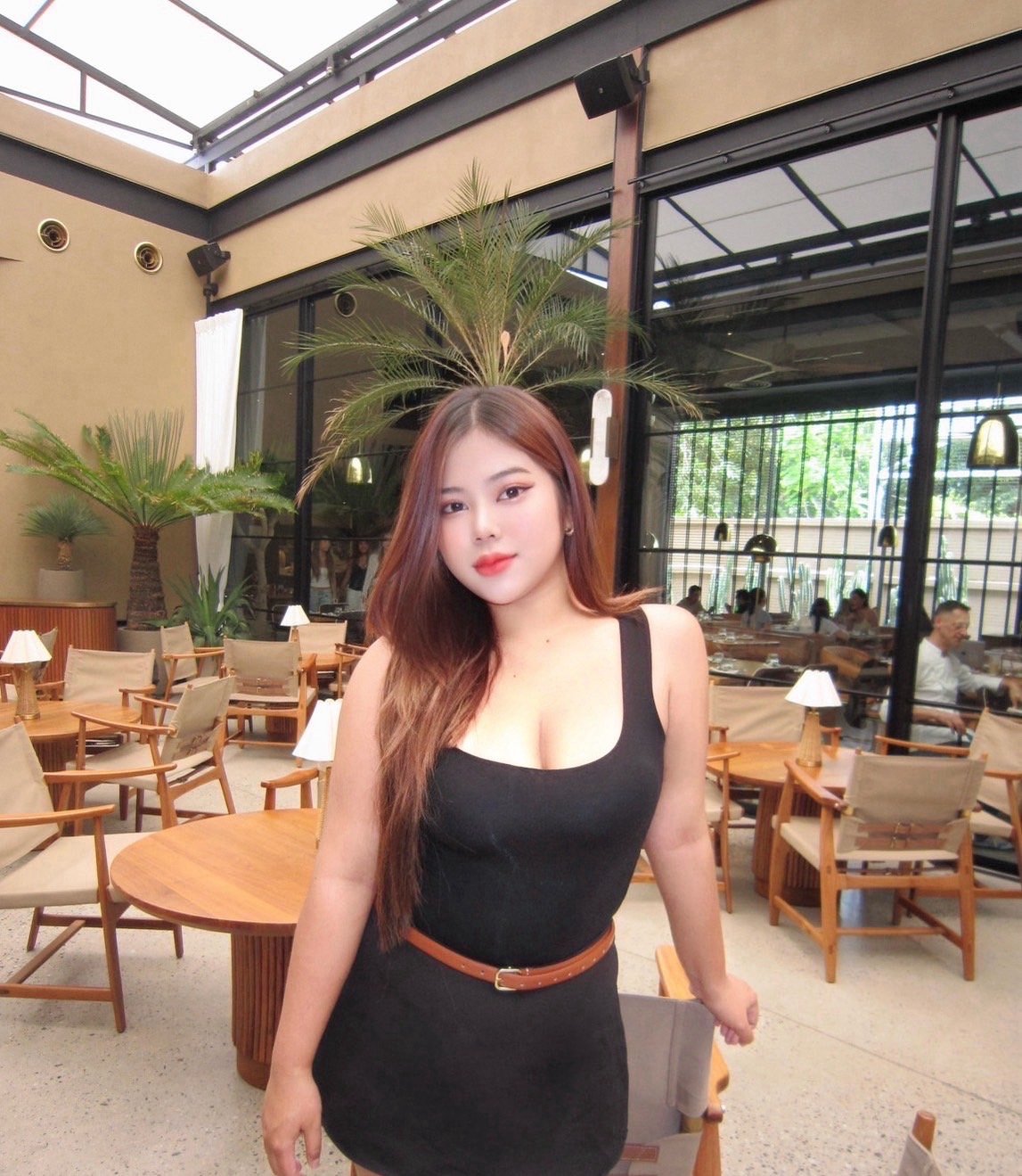 Photo 4 of 4 of ทิวลิป from Huai Khwang, Bangkok