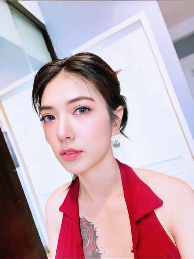 Profile photo of น้องผิงผิง (Pingping) from Khlong Toei, Bangkok - Verified