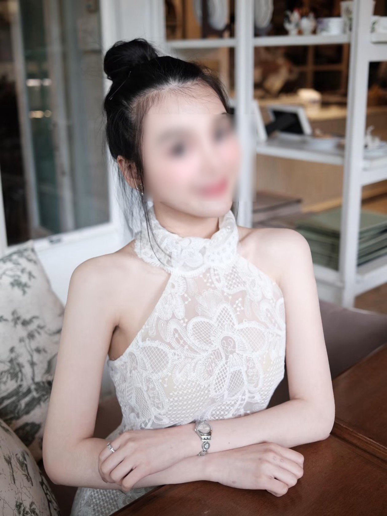 รูปที่ 2 จาก 4 ของ น้ำฝน รัชดา จากห้วยขวาง, กรุงเทพมหานคร