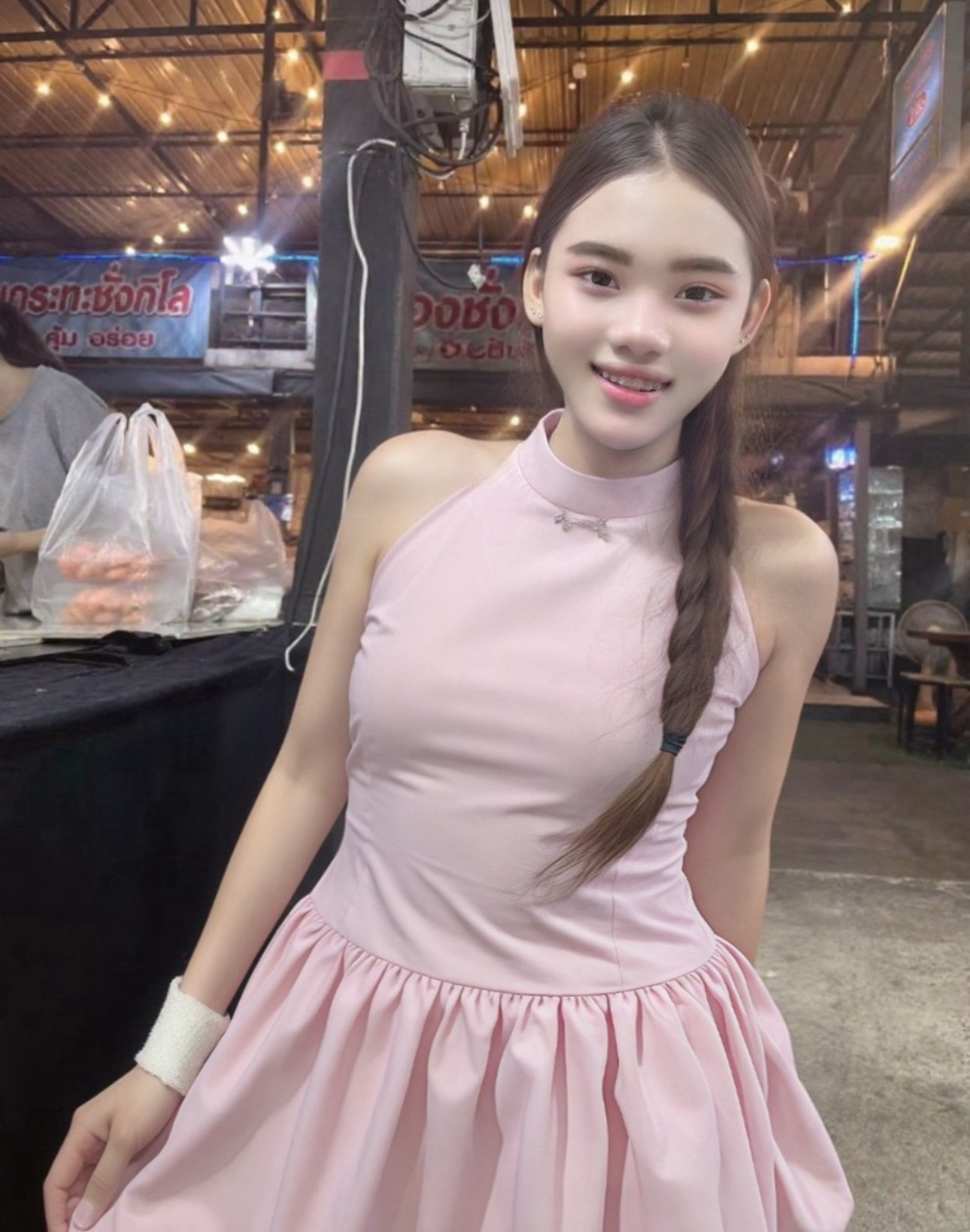 Profile photo of ชาแพง from Mueang Nonthaburi, Nonthaburi - Verified
