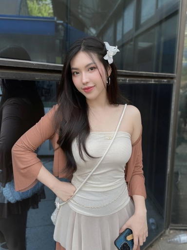 Profile photo of น้องทิชา (Ticha) from Khlong Toei, Bangkok - Verified