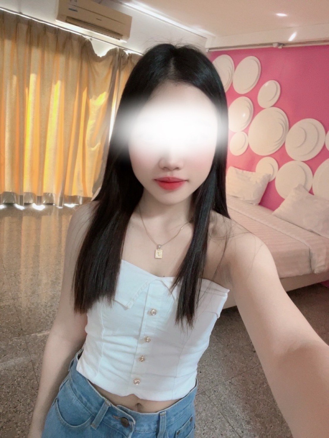 Profile photo of Kampong แก้มป่อง from Huai Khwang, Bangkok