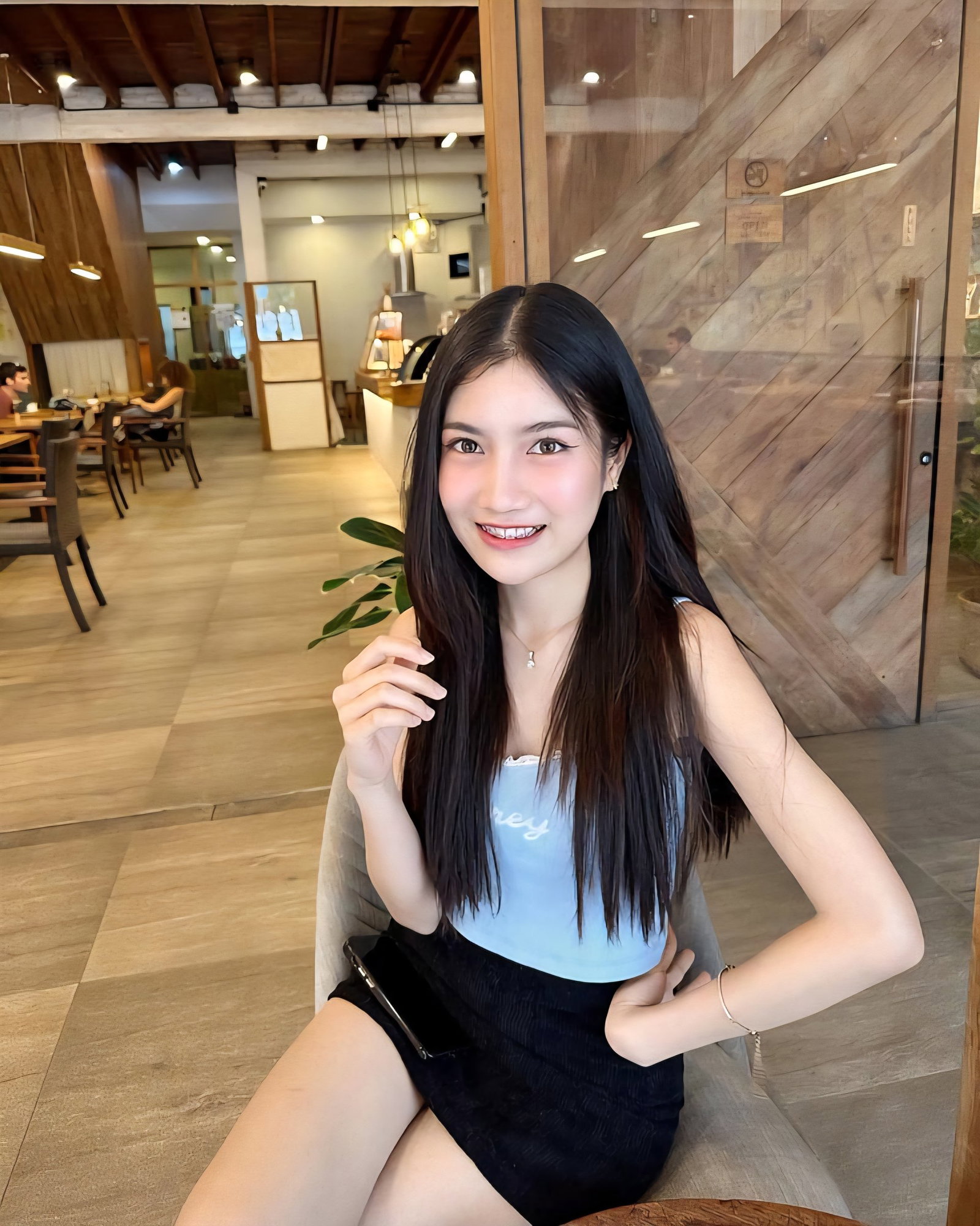 รูปที่ 2 จาก 5 ของ มิว จากขอนแก่น