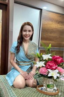 รูปโปรไฟล์ของ แอลลี่