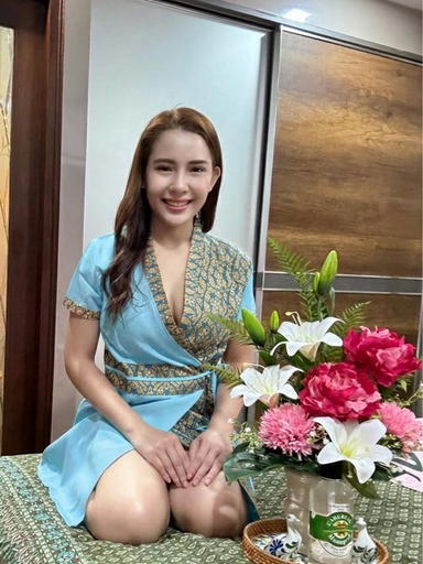 Profile photo of แอลลี่ from Mueang Nonthaburi, Nonthaburi