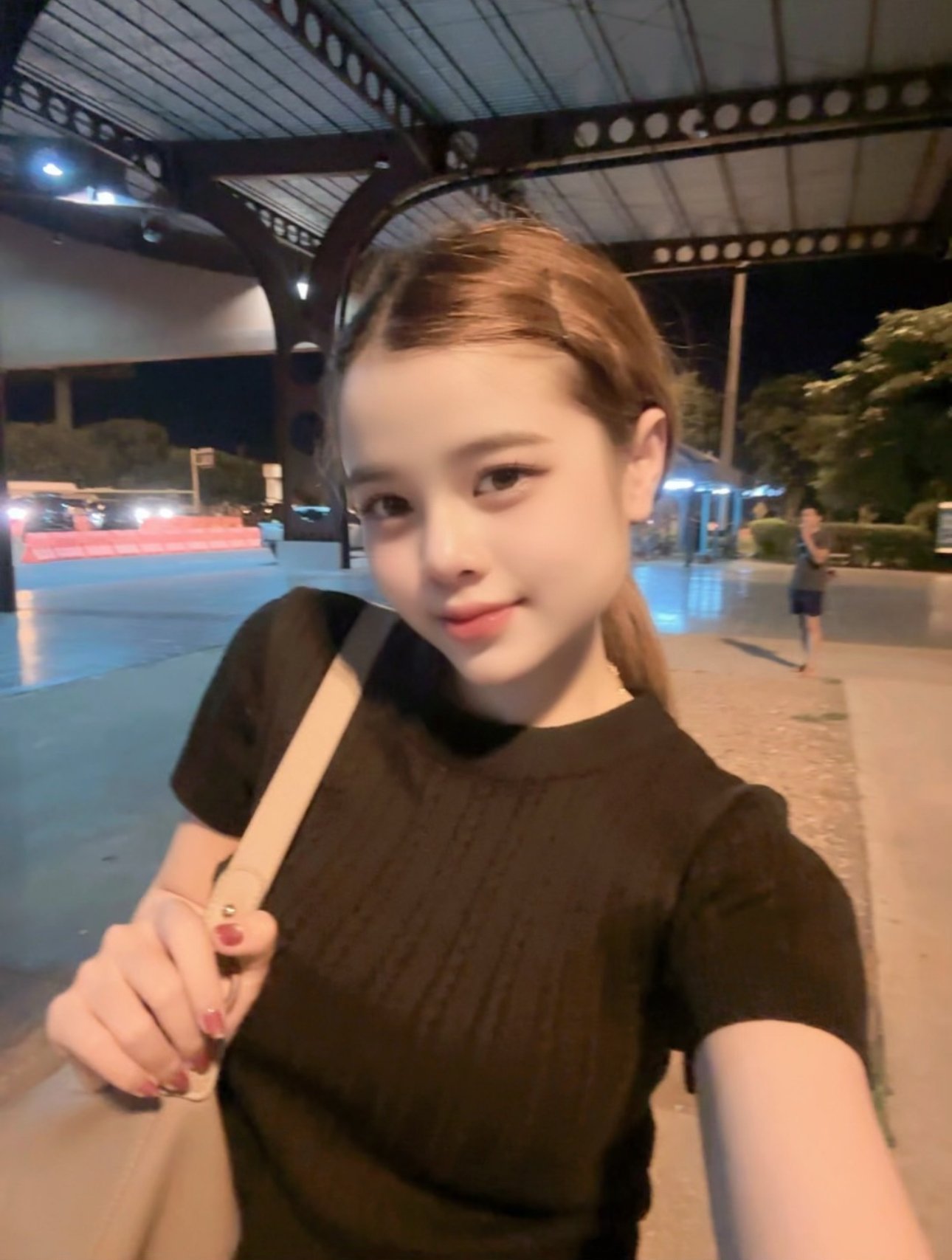 รูปที่ 4 จาก 4 ของ แก้วตา จากเมืองนนทบุรี, นนทบุรี