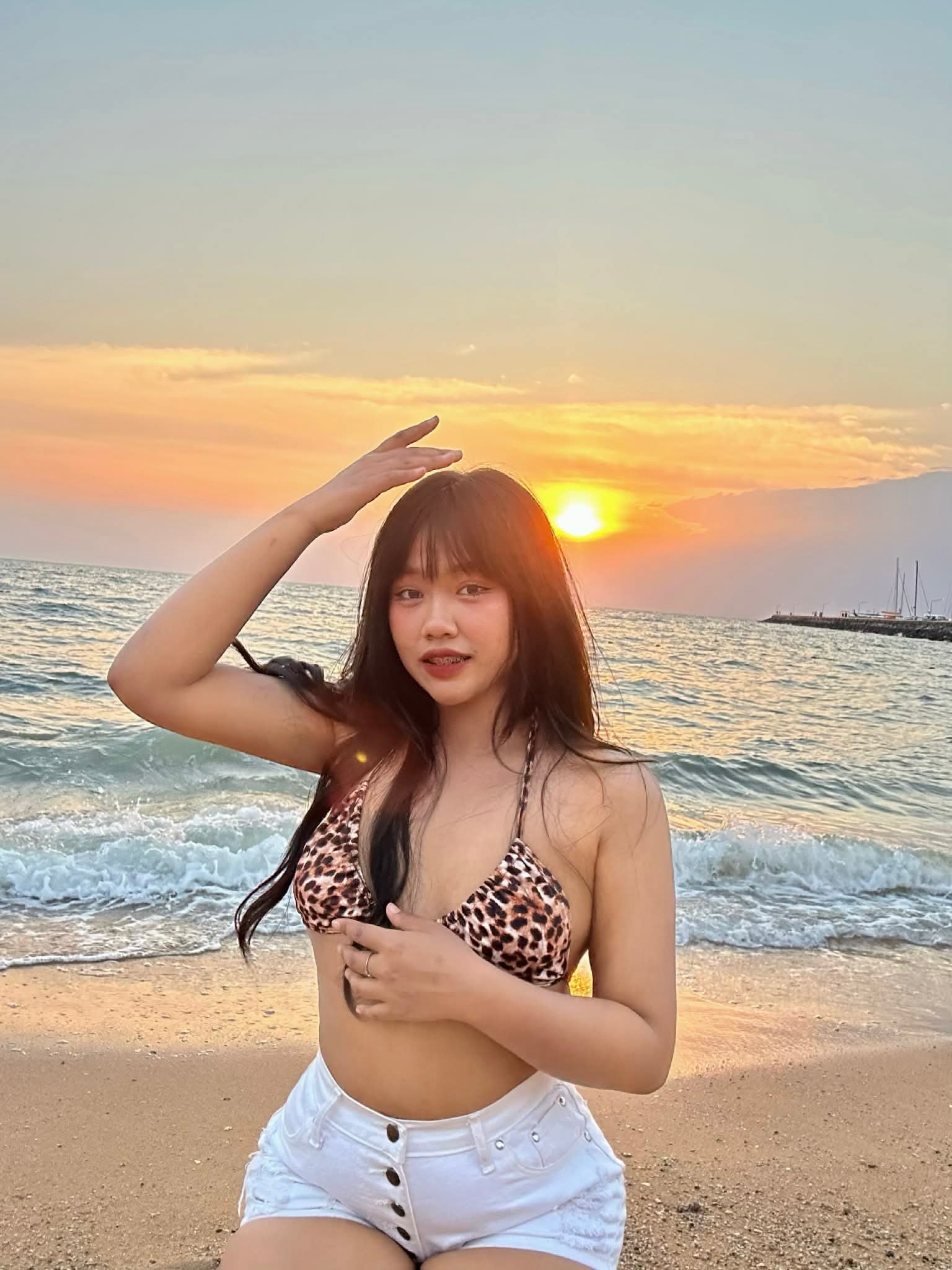 รูปที่ 2 จาก 4 ของ ลิลลี่ จากบางละมุง, ชลบุรี