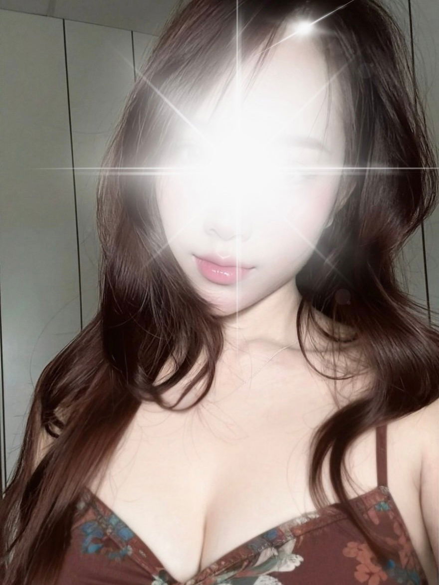 รูปที่ 1 จาก 4 ของ น้องมินิ (Mini) จากคลองเตย, กรุงเทพมหานคร