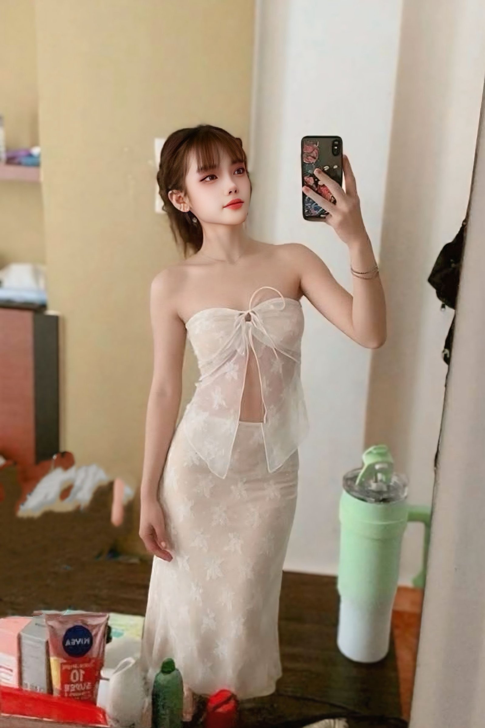 รูปที่ 3 จาก 4 ของ Feifei จากคลองเตย, กรุงเทพมหานคร