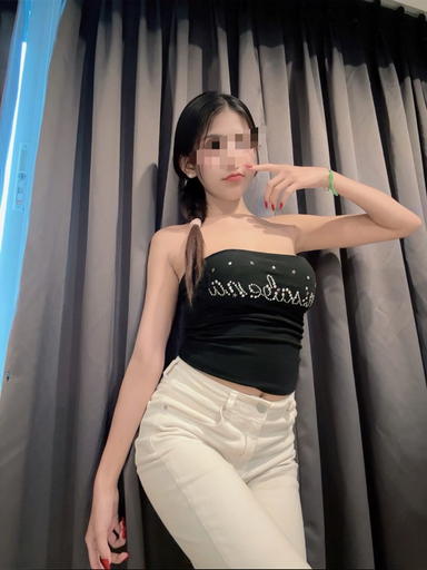 Profile photo of โซเฟีย from Bang Khae, Bangkok