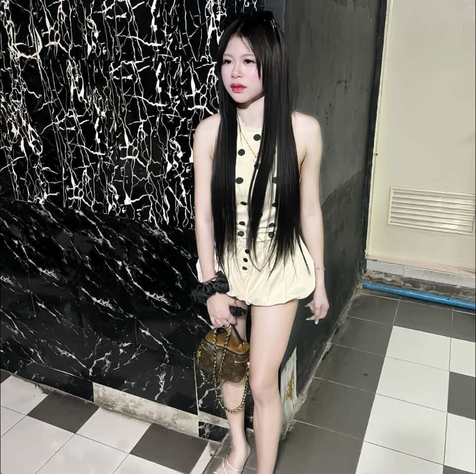Photo 4 of 5 of น้องบุ๋มบิ๋ม from Bang Phli, Samut Prakan
