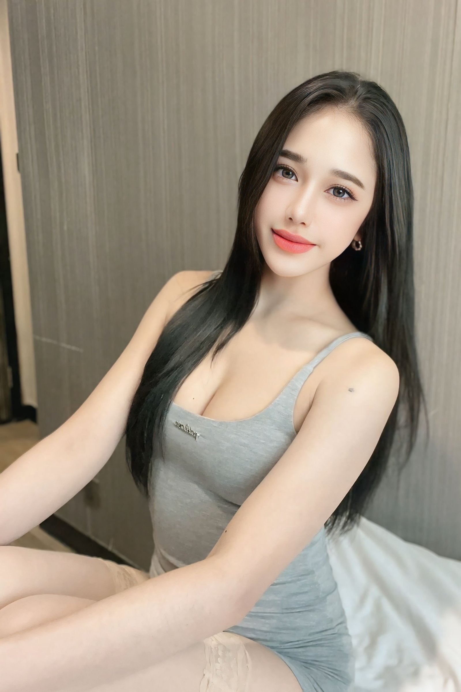 Profile photo of Party from Khlong Toei, Bangkok - Verified