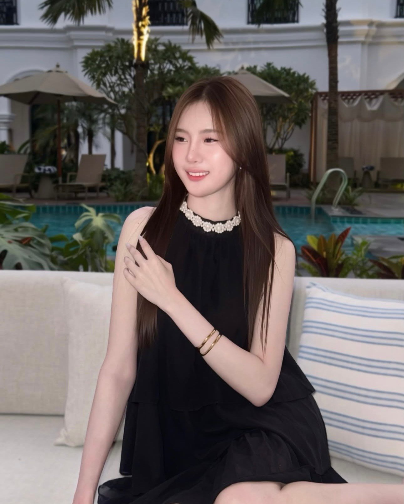 Photo 2 of 5 of เมษา from Huai Khwang, Bangkok
