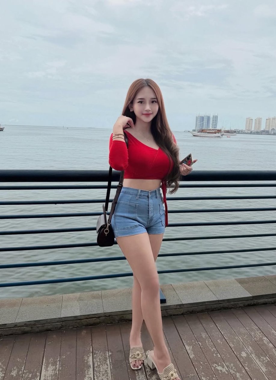 Photo 4 of 4 of Winnie from Rayong