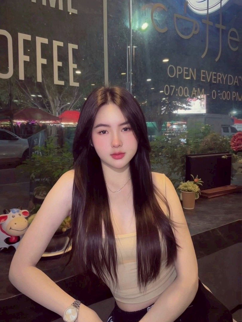 Photo 1 of 4 of ซินดี้ลูกครึ่งเวียดนาม from Mueang Nonthaburi, Nonthaburi