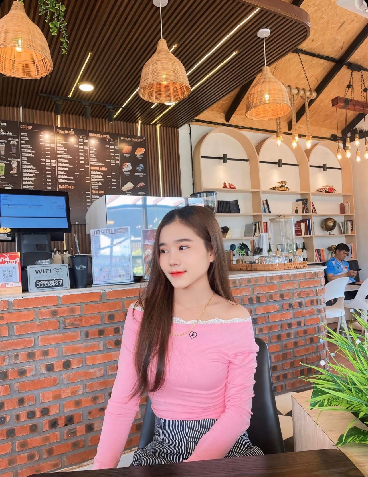 รูปที่ 2 จาก 4 ของ มายมาย จากเมืองนนทบุรี, นนทบุรี