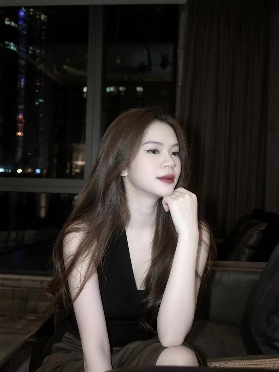 Photo 2 of 4 of น้องนีน่า (Nina) from Khlong Toei, Bangkok