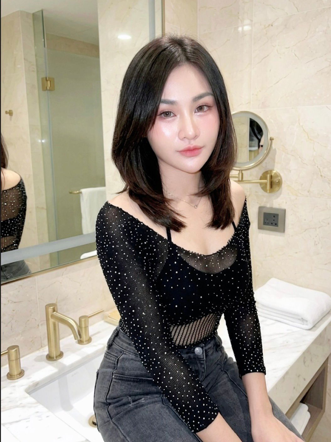 Photo 1 of 4 of น้องแอนเดียร์ (Andrea) from Khlong Toei, Bangkok
